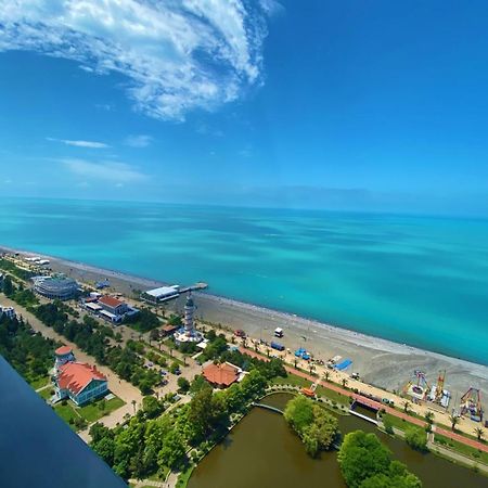 Delux Sea View Aparthotel In Orbi City Батуми Экстерьер фото