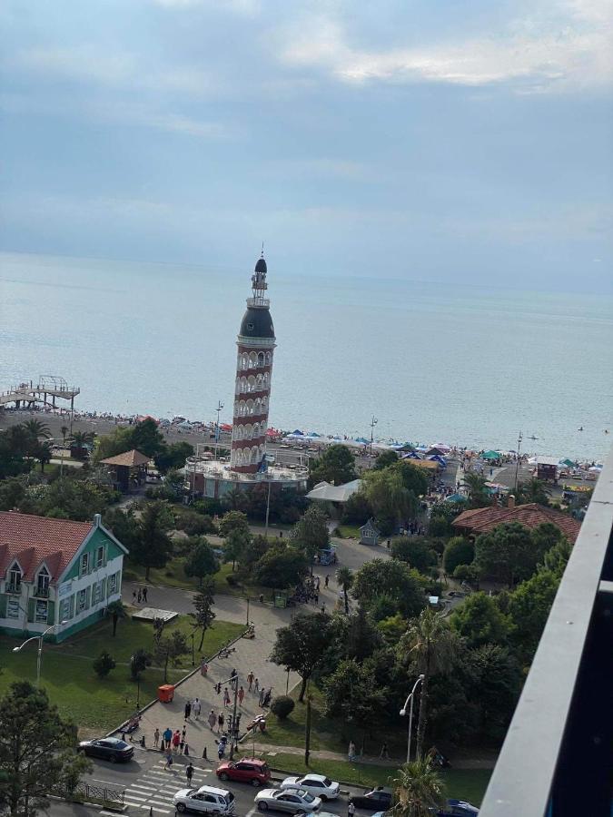 Delux Sea View Aparthotel In Orbi City Батуми Экстерьер фото